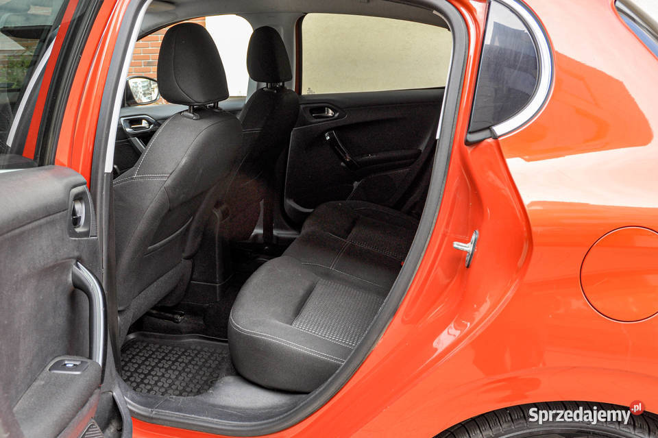 Peugeot 208 Salon Bezwypadkowy 2015 r 126 manualna 208 dolnośląskie Wrocław