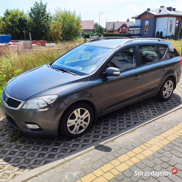 Kia Ceed SW Lift 16 CRDi bogate wyposażenie Cee'd sprzedam