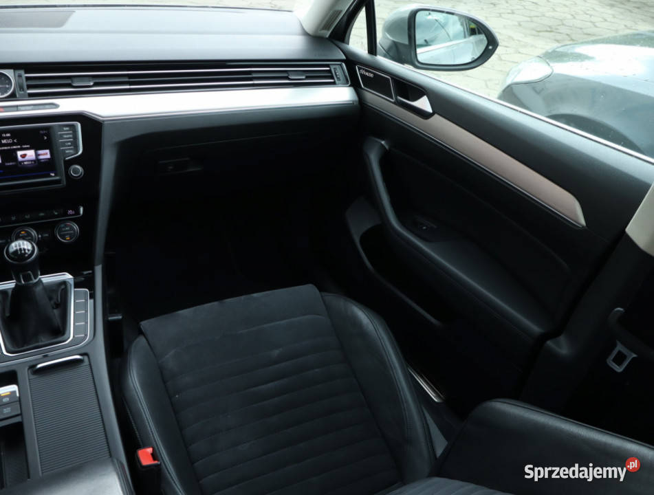 VW Passat 20 TDI isofix Łódź