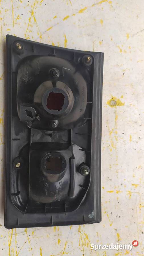 Toyota picnic lewa lampa tył na klapę Wrocław