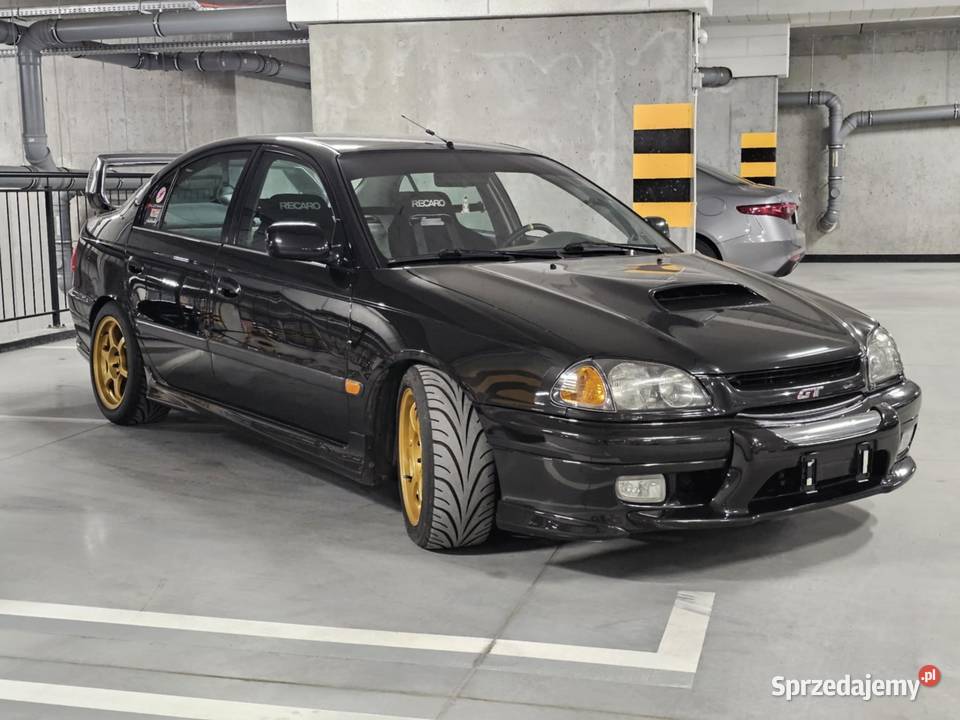 Toyota Avensis T22 silnik z Celicki duzo Rok produkcji 2001