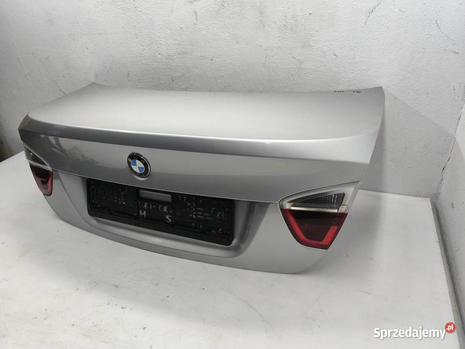 KLAPA TYŁ BMW E90 TITANSILBER