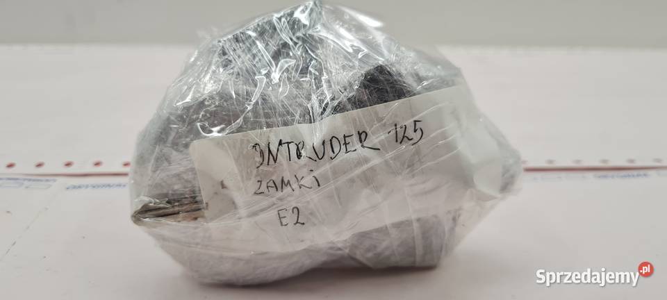 Suzuki Intruder 125 stacyjka kluczyk korek zamki sprzedam