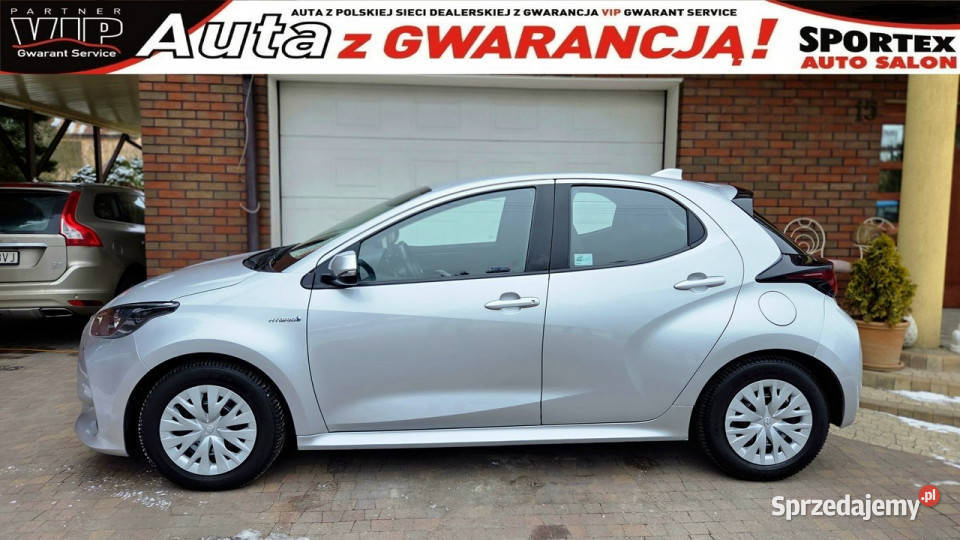 Toyota Yaris 15 Hybrid 116 COMPORT Salon I Aleksandrów Łódzki sprzedam