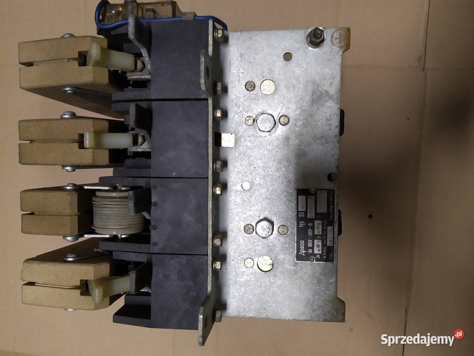 Stycznik SU 031 Apena Szydłowiec