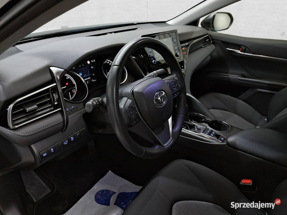 Toyota Camry IX 2018 Komorniki