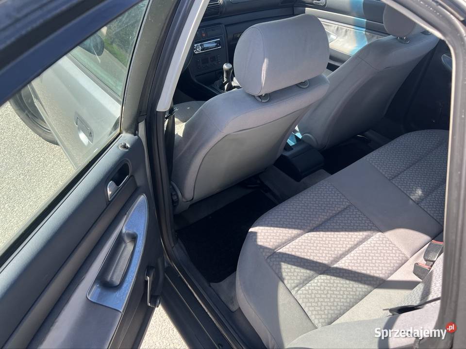 Sprzedam samochód Marki Audi A4 B5 Benzyna Klima opolskie Rogów Opolski