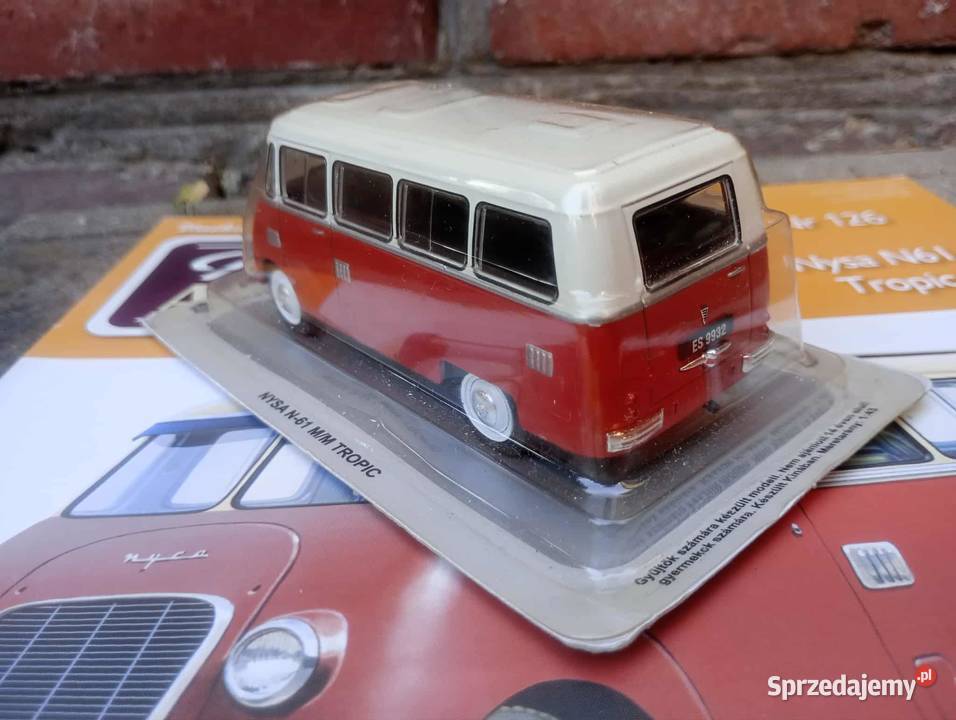 NYSA N61 MM TROPIC BUS Kultowe auta PRL model Warszawa