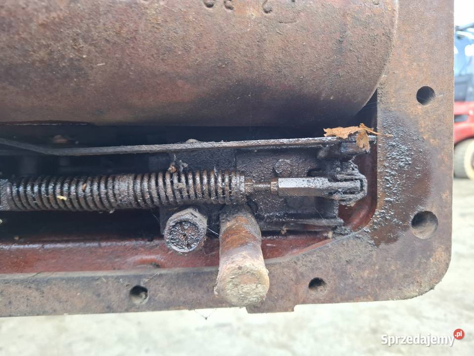 Podnośnik kaczka do ciągnika ursus 1201 Zetor Targoszyn