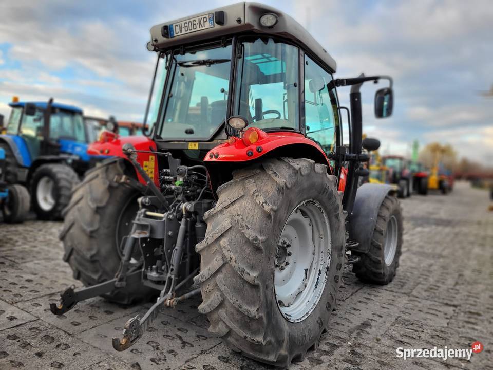 Massey Ferguson 5610 traktor 105 Zaklików