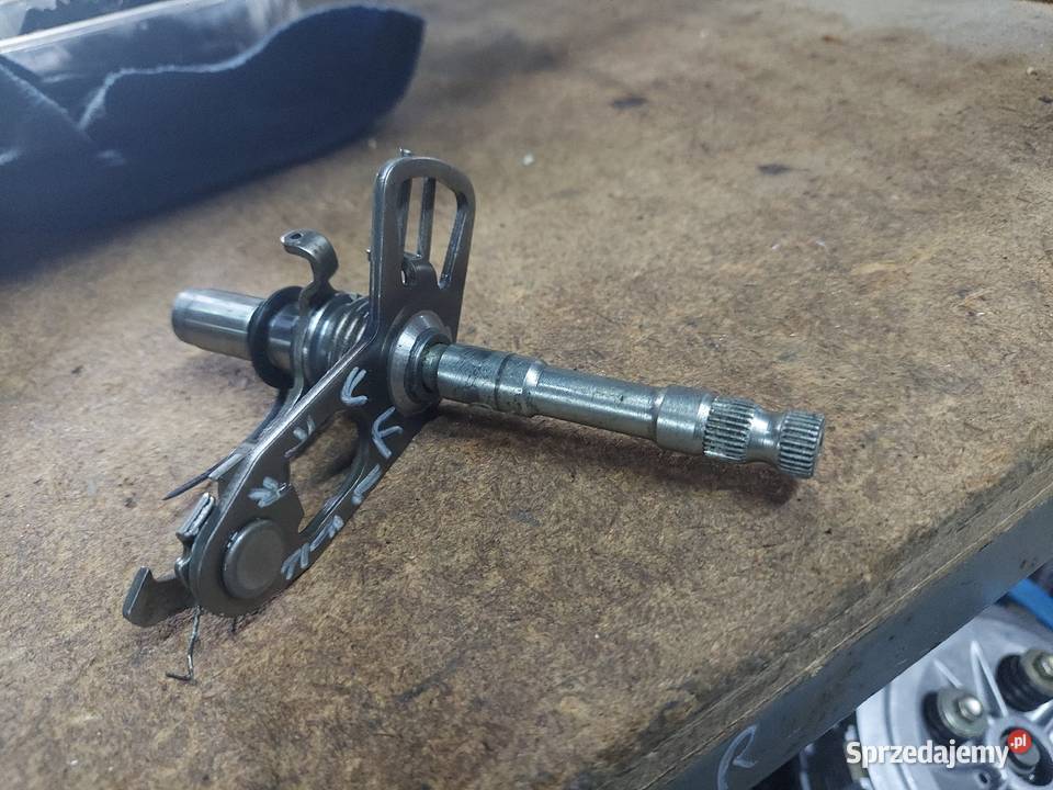 Yamaha R6 rj05 wybierak skrzyni biegów wałek Jelenia Góra