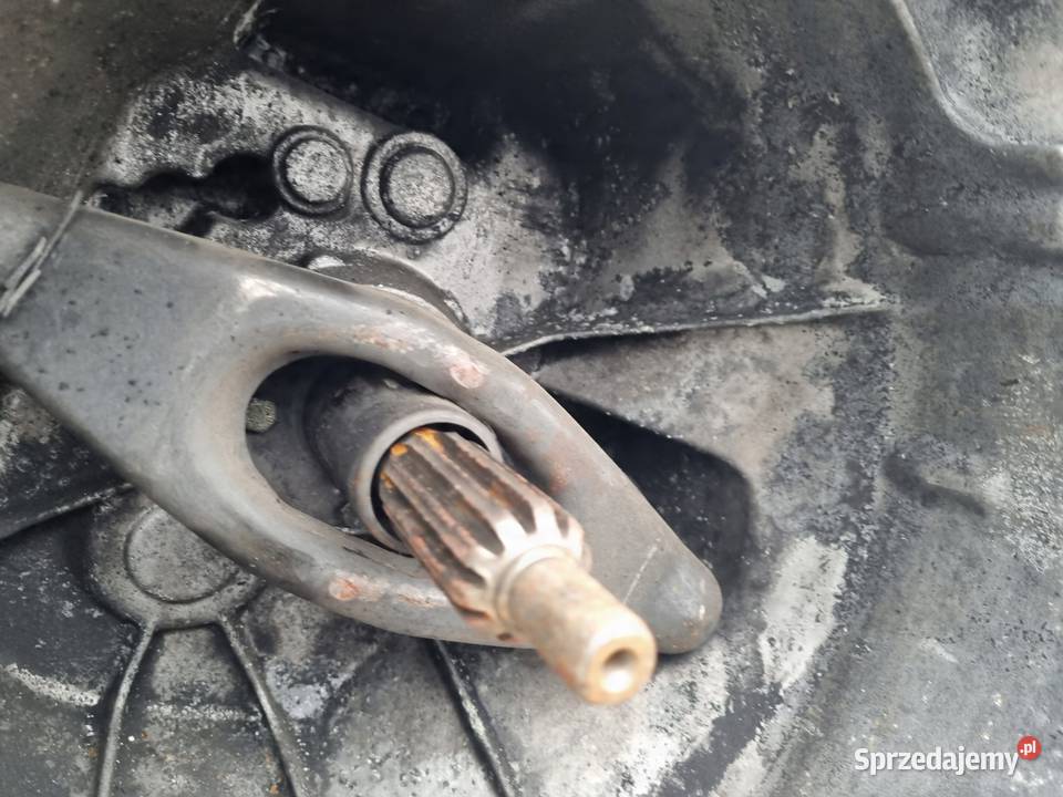 Audi A4 B5 18 20v KRZYNIA BIEGÓW DHZ manualna Janów