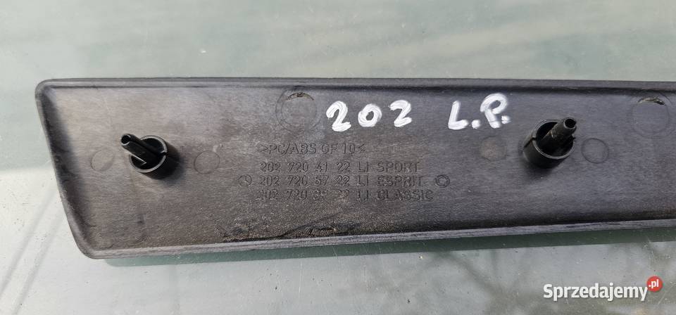 Listwa drzwi lewy przód mercedes w202 2027204122 Zbąszyń sprzedam