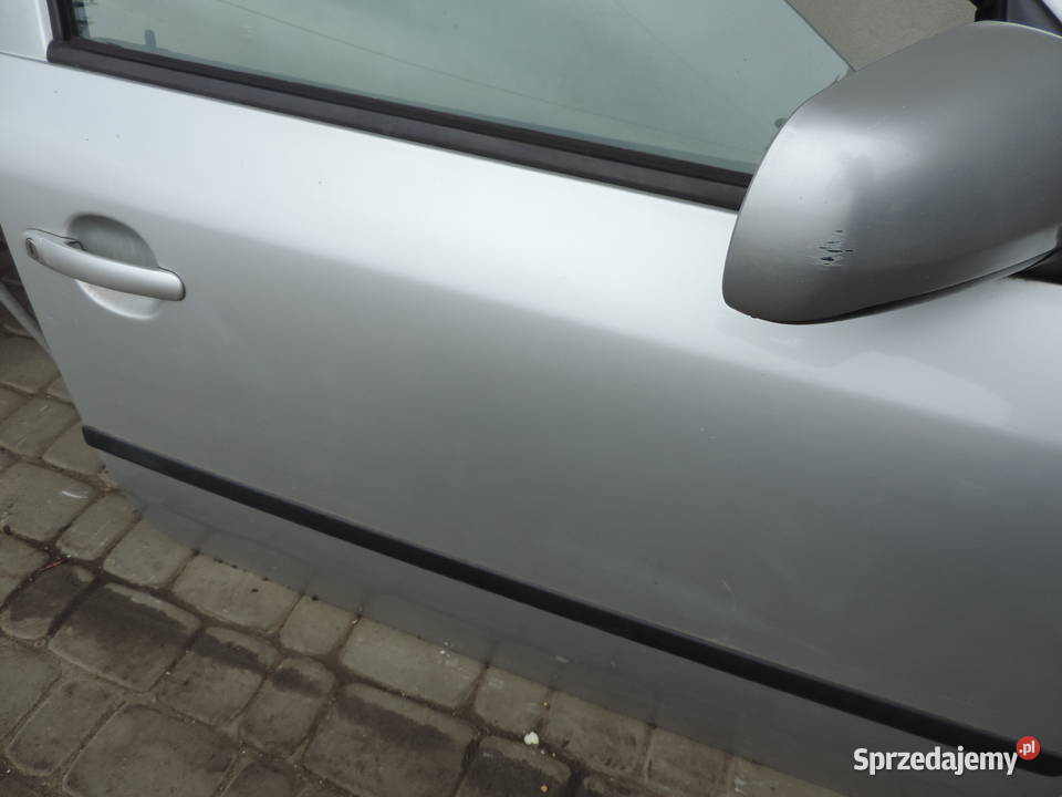 SKODA OCTAVIA 1 HB 5D DRZWI PRAWY PRZÓD osobowe Drzwi Nowy Sącz