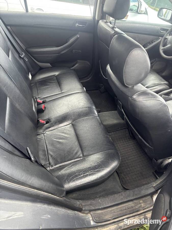 Toyota Avensis 16 BENZYNAGAZ Dąbrowa Białostocka