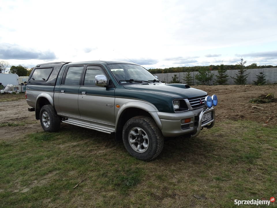 Mitsubishi L200 25 TDI 335000km