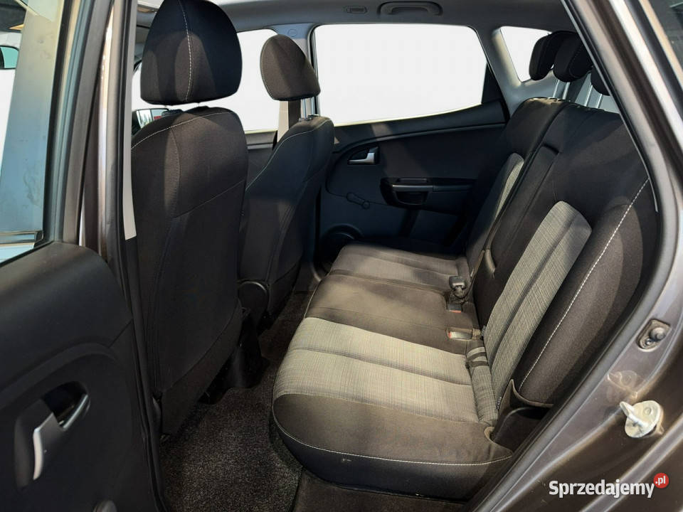 Kia Venga 14 LPG 90 M5 2013 r dach panoramiczny małopolskie Myślenice