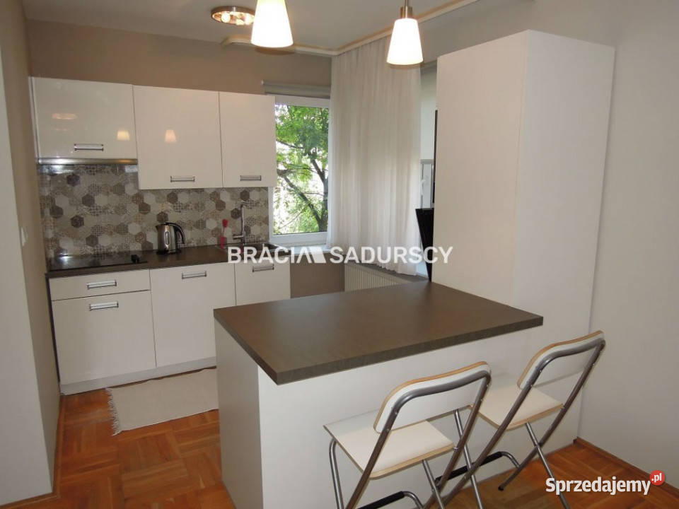 Mieszkanie Kraków Praska 1387m2 5 pokojowe