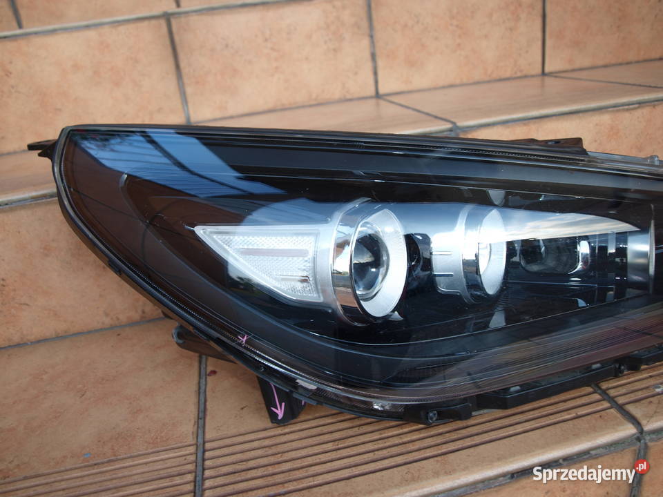 Hyundai i30 lampa prawa przód Full Led 10 Pinów wielkopolskie