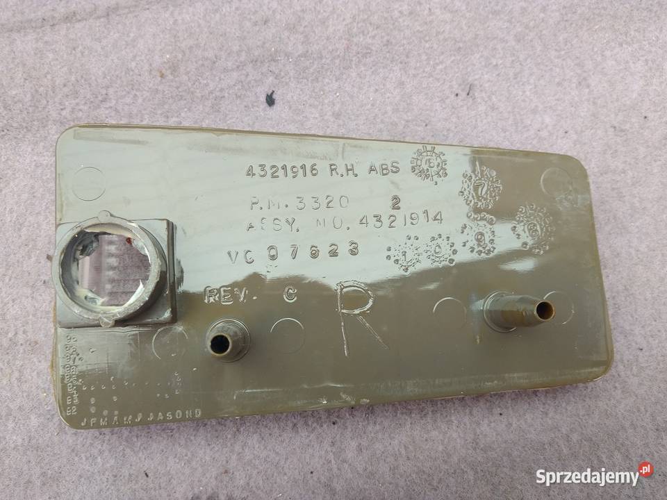 prawa przednia lampa narożna 4321914 8790 Dodge osobowe Części Poznań