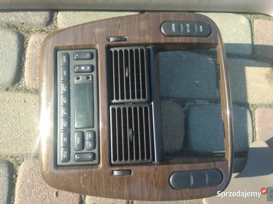 Radio pokrywa obudowa Ford Explorer III 0205 40 Rzeszów