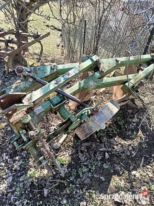 Pług 3 skibowy Bonet Osprzęt roboczy Szufnarowa