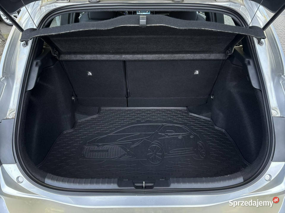 Toyota Corolla 18 Hybrid COMFORT TECH salon kurtyny powietrzne Corolla mazowieckie Warszawa