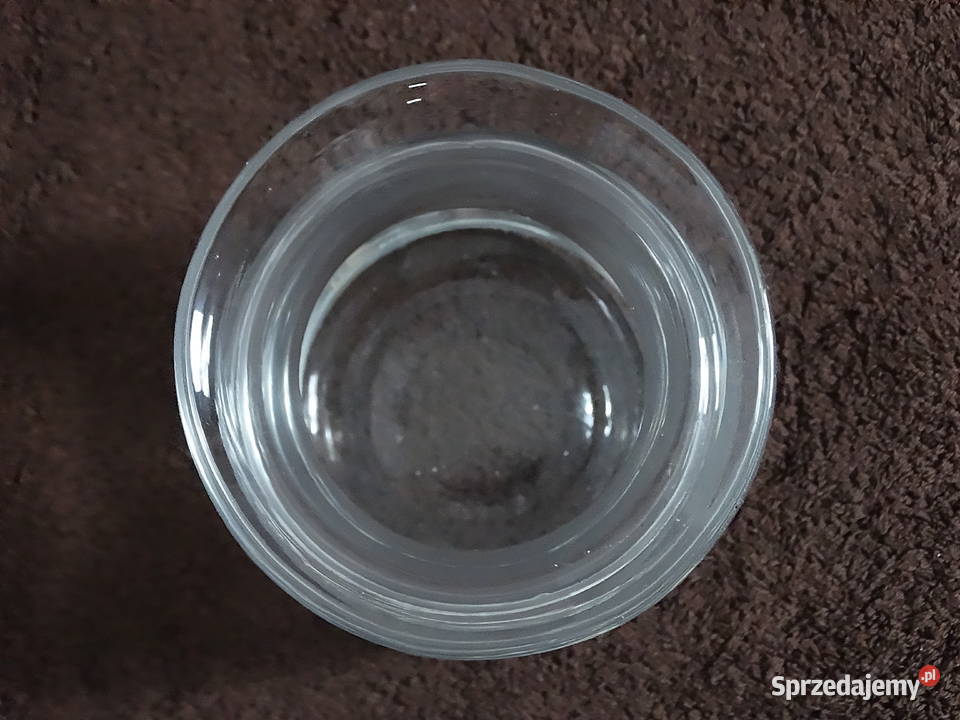 Stylowy Wazon z Grubego Szkła Solidny i sprzedam