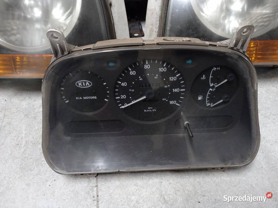 Zderzak przedni Kia K2700 Kiełkowice sprzedam