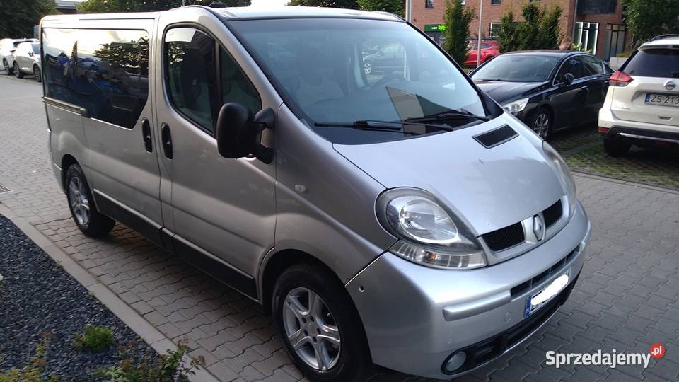 renault trafic 25 diesel 7 osobowy klima Szczecin