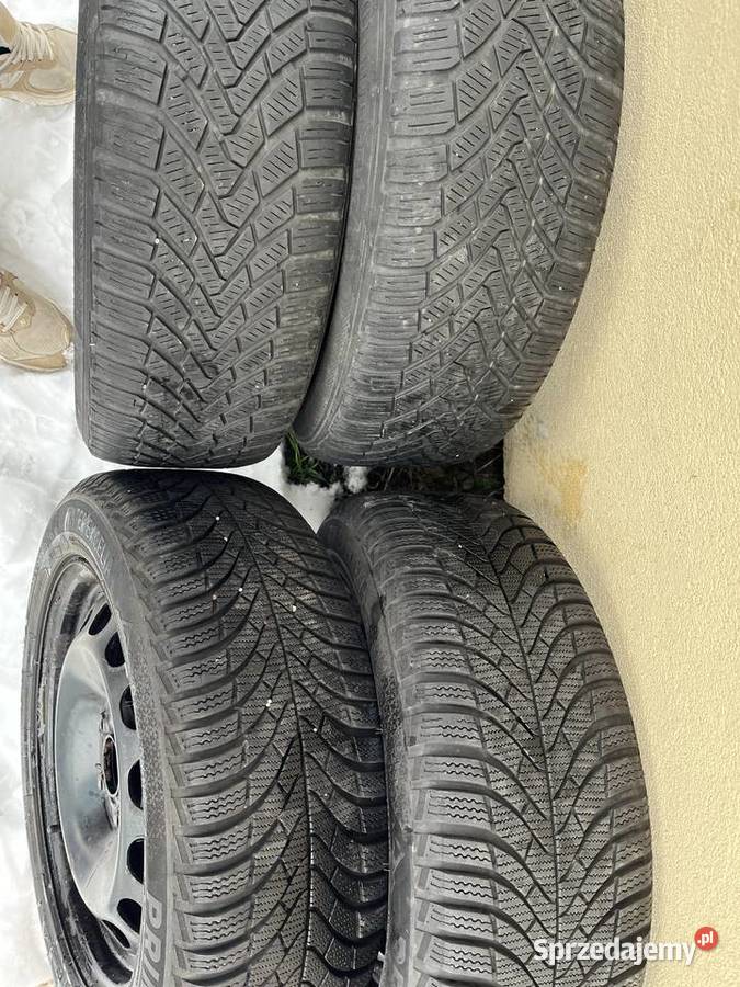 Opony zimowe felgi stalowe 16