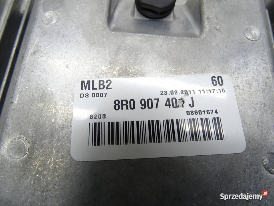 KOMPUTER STEROWNIK SILNIKA CCW 8R0907401J 30 TDI