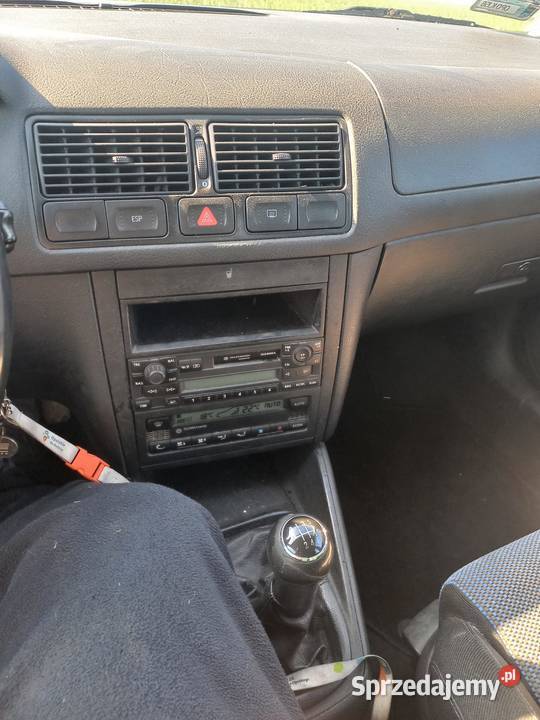 Sprzedam Volkswagen Golf 19 TDI Górki