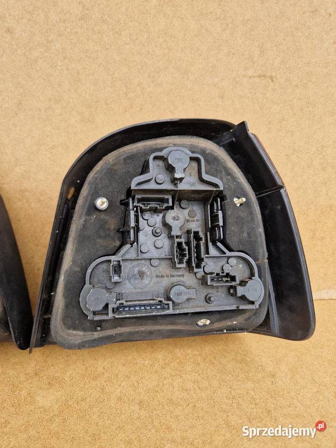 Vw golf 3 lampy tylne lampa lewy prawy tył Złotoryja