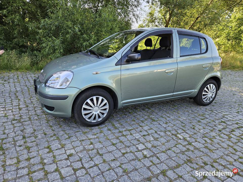 Toyota yaris 10 polski salon Kalisz