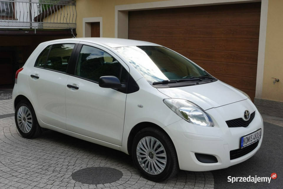 Toyota Yaris 6 Bieg Klima Super Stan 13 centralny zamek Płońsk