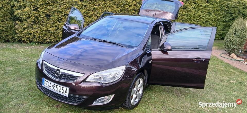 Opel Astra J 17 CDTI 2012 Pruszcz Gdański