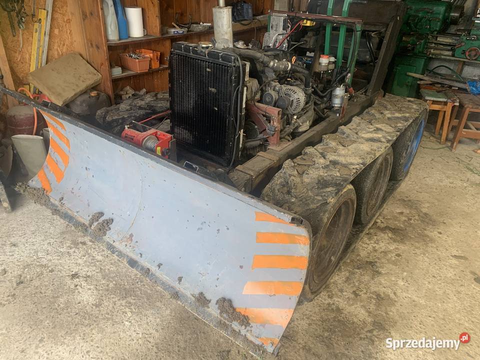 Ciągnik sam Chyrzyna sprzedam