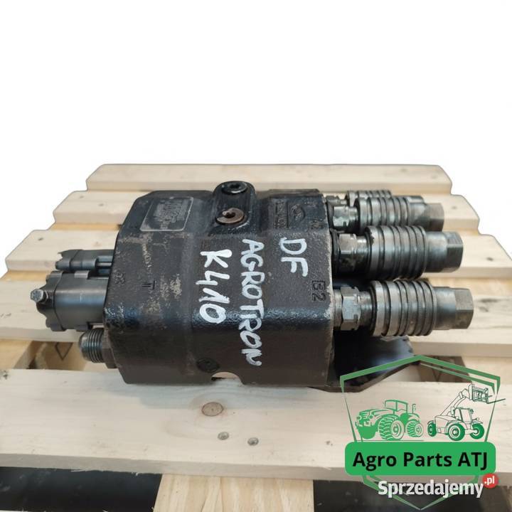 Rozdzielacz do ładowaczy czołowych DLM1422 podlaskie Ciechanowiec sprzedam