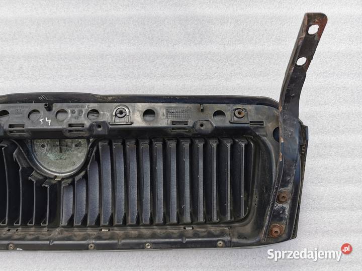 Atrapa Grill Skoda Octavia I Lift 9460 Granatowa części blacharskie
