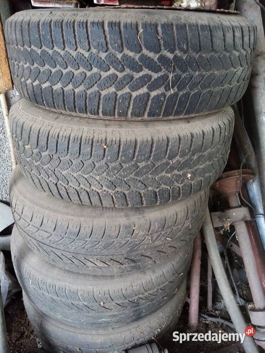 Sprzedam komplet kół 15 do Mercedesa