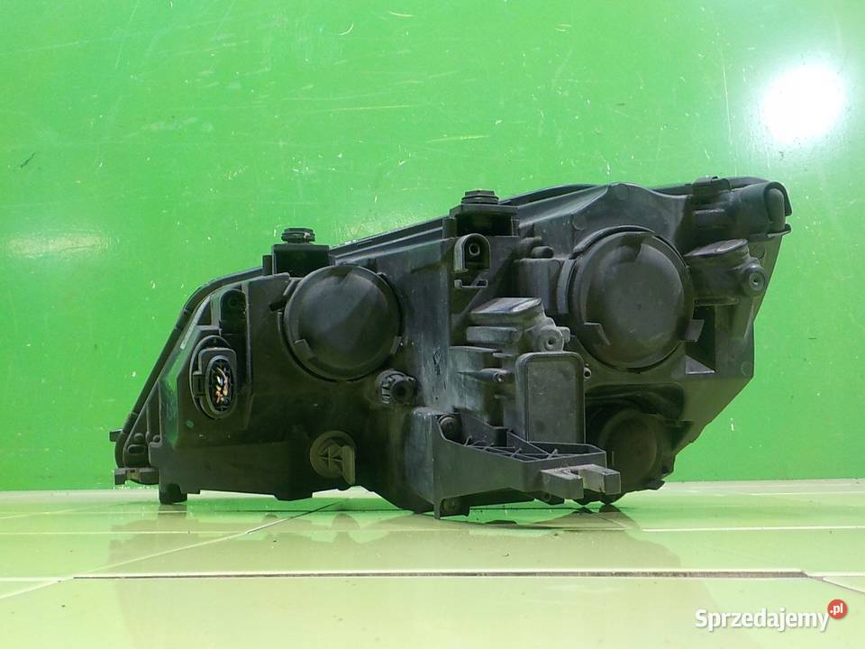 SHARAN II 20 TDI AUT 12r 5D lampa prawa przod osobowe Suków