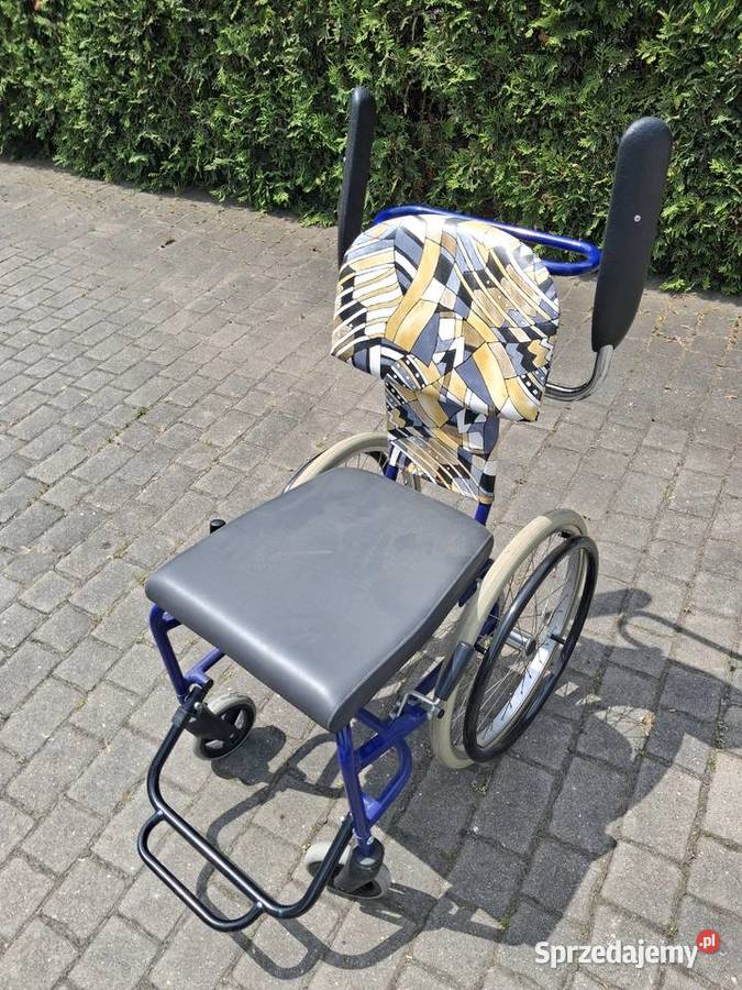 Wózek inwalidzki dziecka wąski Sprzęt rehabilitacyjny i ortopedyczny