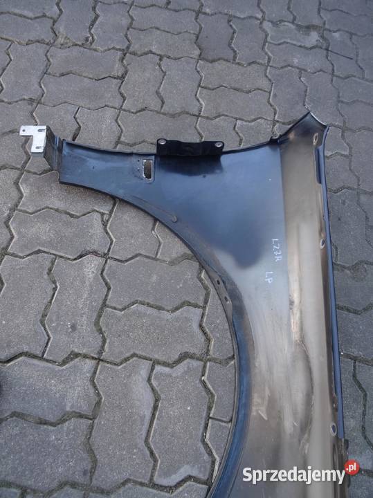 AUDI A8 D3 0307 BLOTNIK LEWY PRZOD LZ7R Przemęt