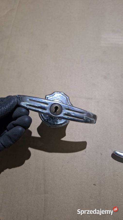 Klamka bagażnika Gaz 12 ZiM M20 Pobieda Kraków sprzedam