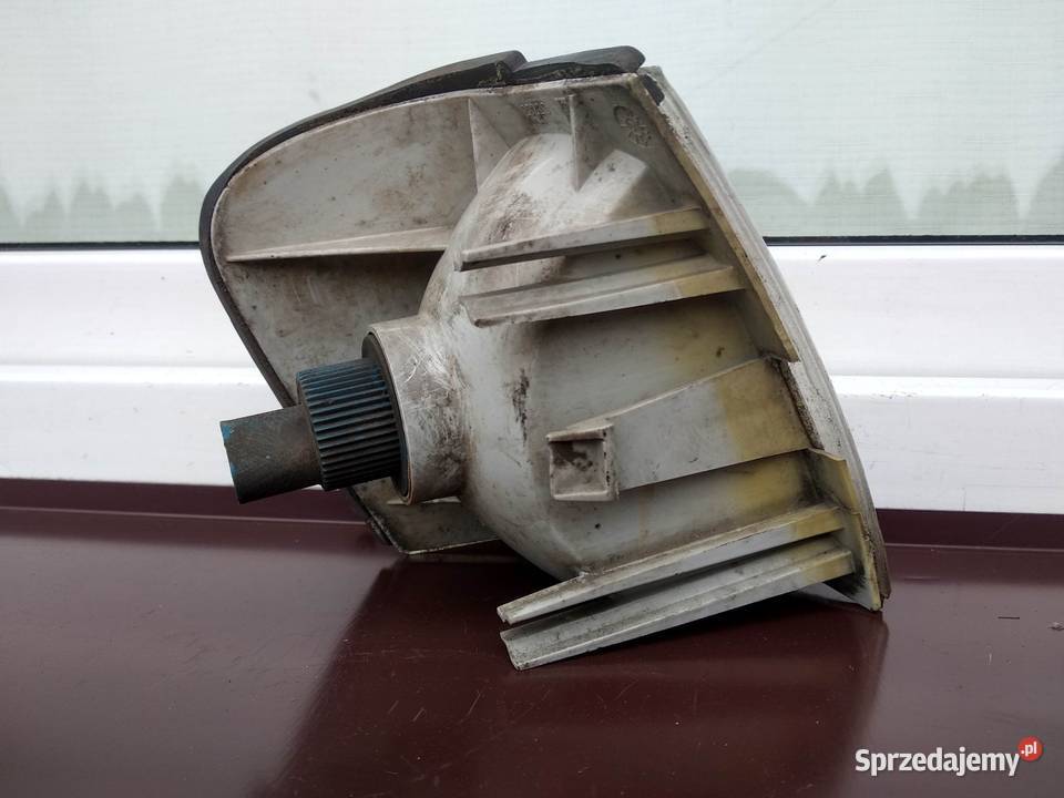 FSO Polonez Caro kierunkowskaz kierunek migacz Sieradz