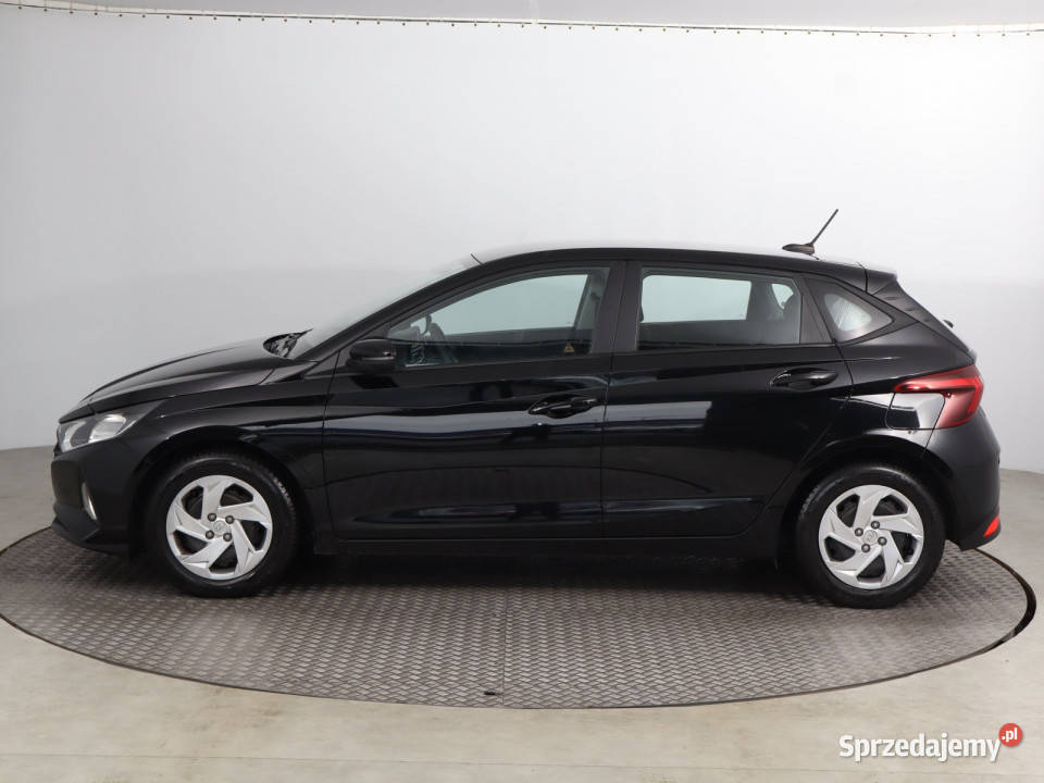Hyundai i20 12 MPI elektryczne lusterka sprzedam