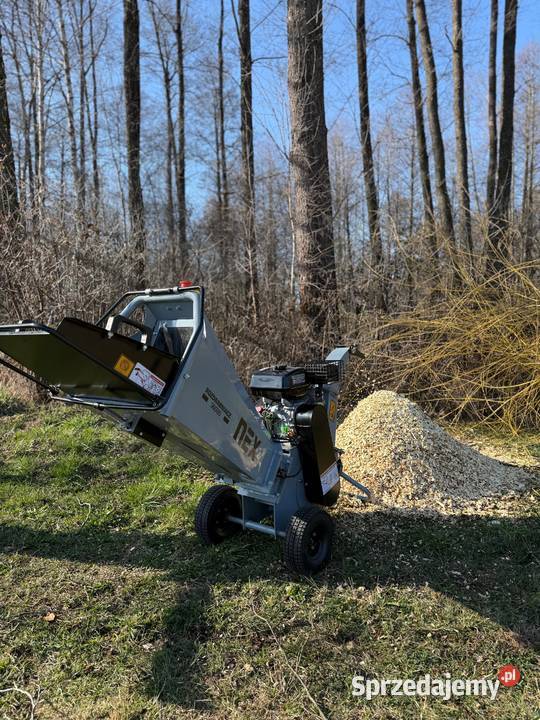 Rozdrabniacz rębak spalinowy NEX 36080 LONCIN 65