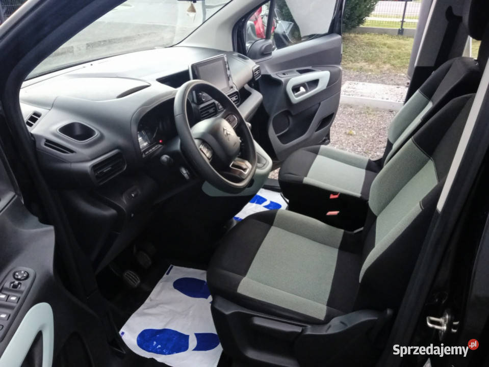 Citroen Berlingo III 2018 lakier metallic Janów Lubelski