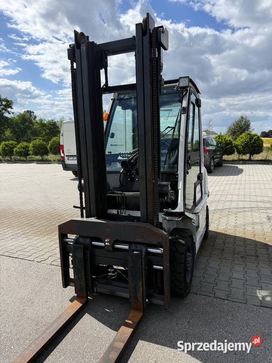 wózek widłowy NISSAN FD25 diesel kabina przesuw Działoszyn